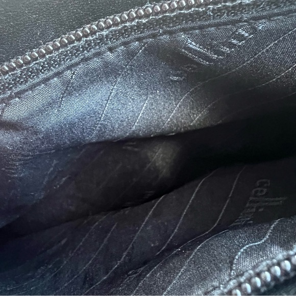 Cellini Leather Crossbody Bag Black - Picture 4 of 8